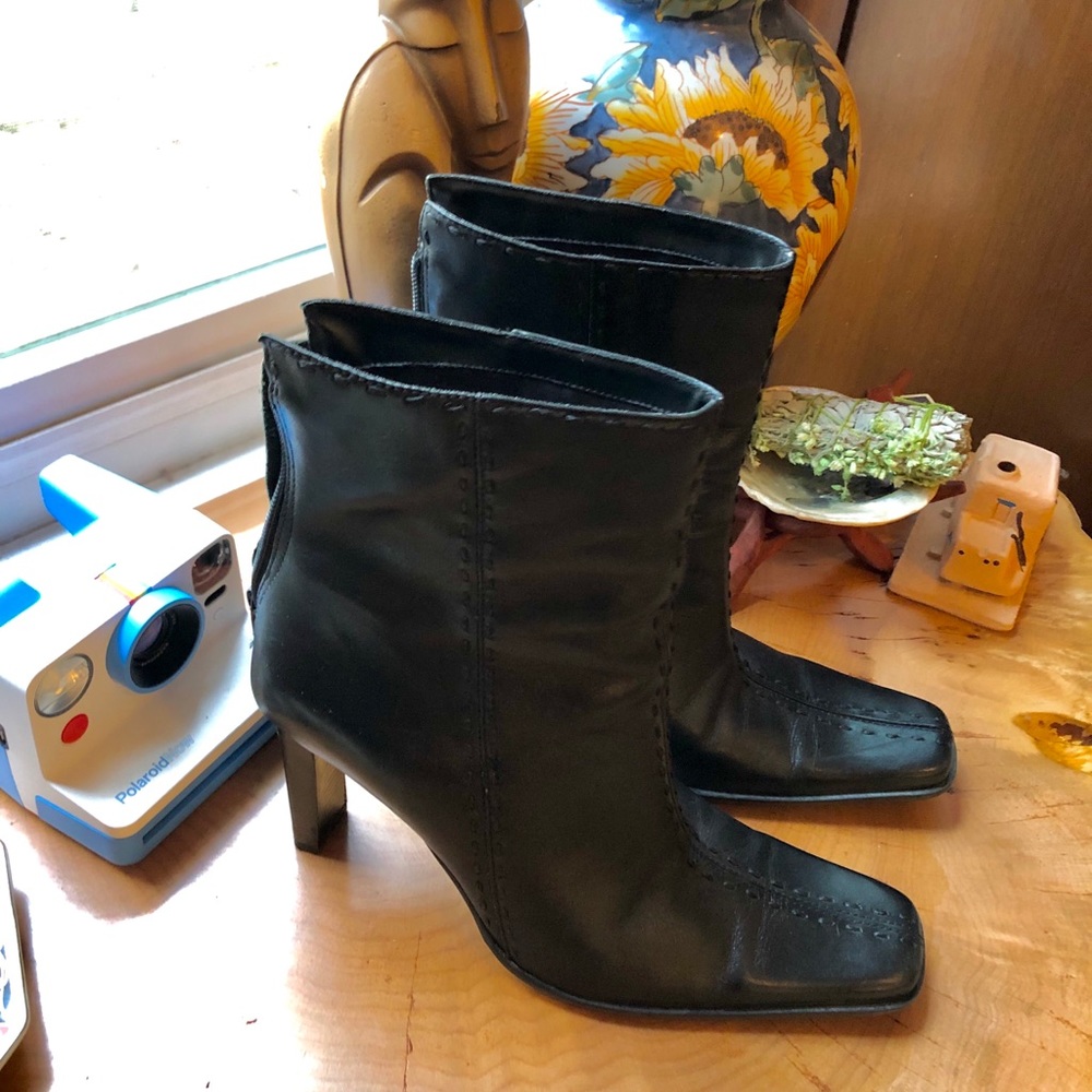 Size 9.5 Leather Black Booties